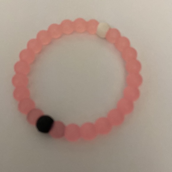 four lokai bracelets - Picture 5 of 5